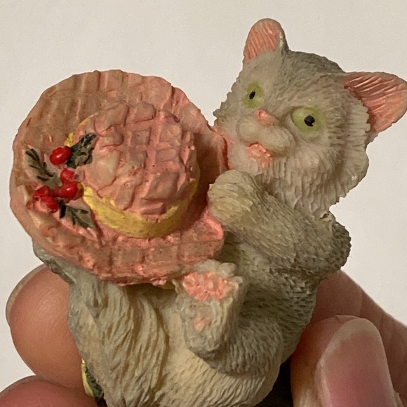 Vintage set of four resin mischievous kittens - Picture 4 of 7